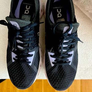 Women’s On Cloud athletic shoes